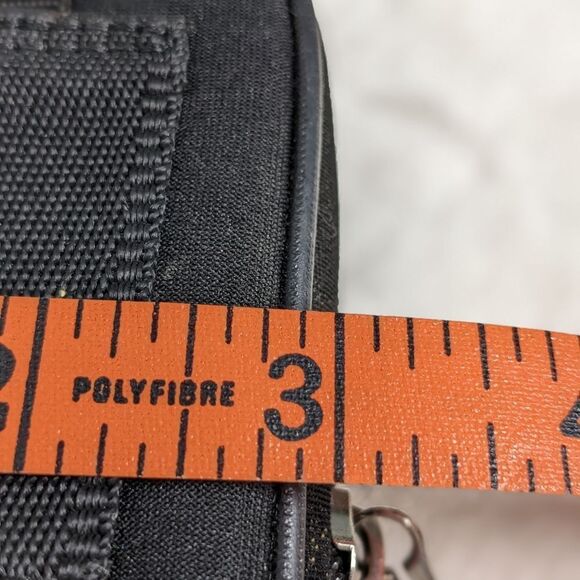 NWOT Swiss Army/SwissGear Zip Around Wallet w/ Wrist Lanyard - Picture 6 of 10